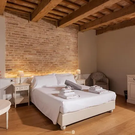 Anitori Prestige Relais & Üdülőközpont Loro Piceno