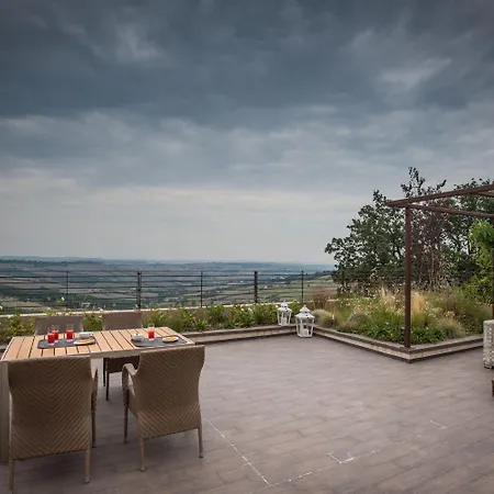 منتجع Anitori Prestige Relais & 3*