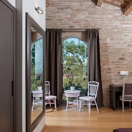 Anitori Prestige Relais & Loro Piceno