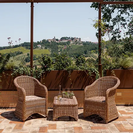 منتجع Anitori Prestige Relais &