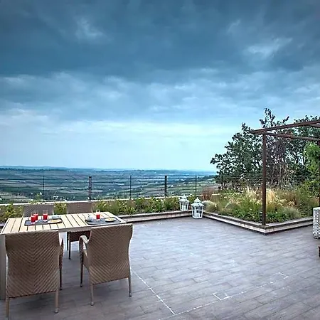 Anitori Prestige Relais & Rezort Loro Piceno