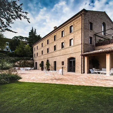 Anitori Prestige Relais & 3*