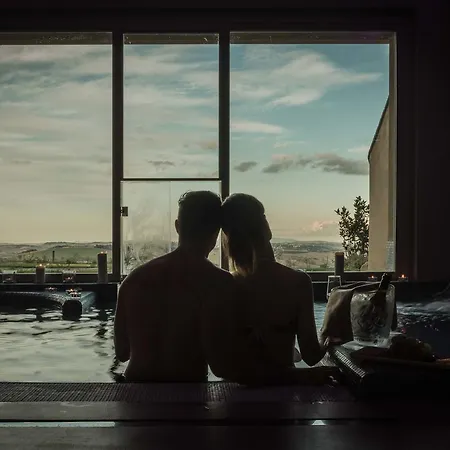 Anitori Prestige Relais & 3* Loro Piceno